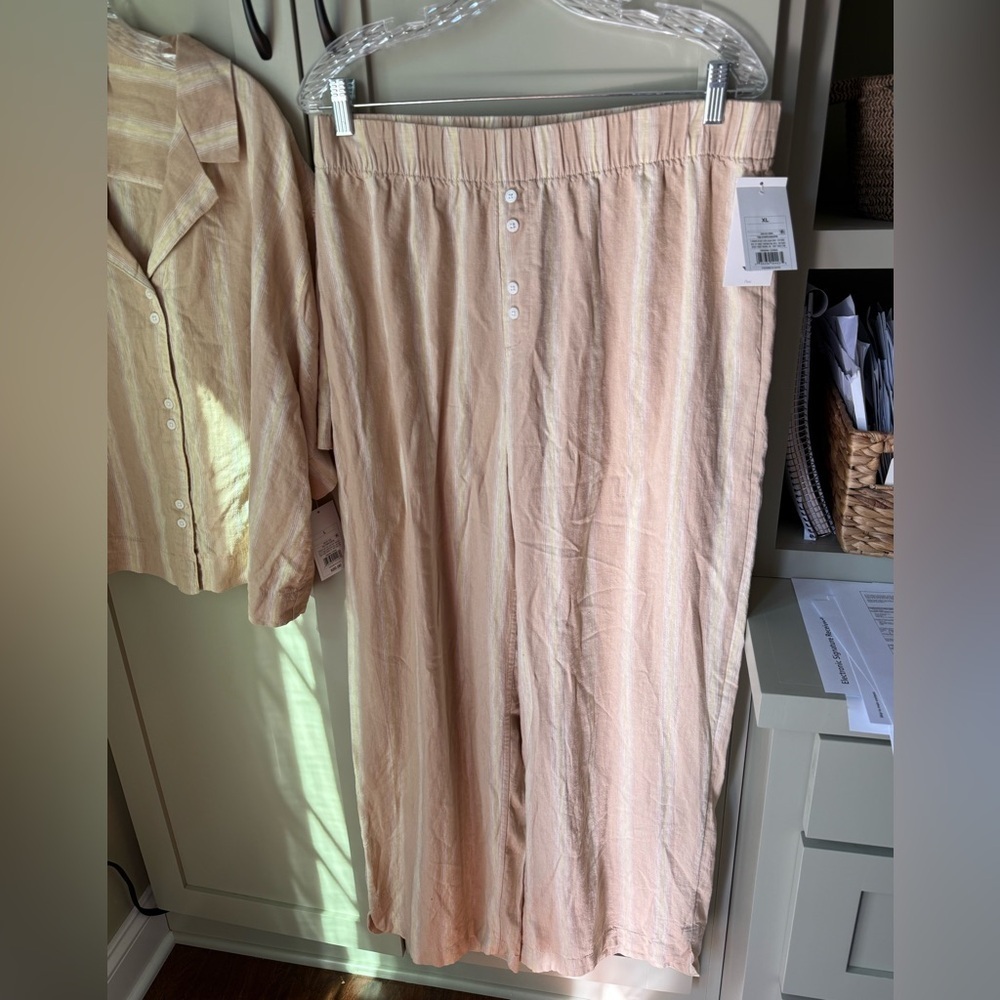 NWT Stars Above Matching Striped Top & Wide Cropped Pants (SZ L Top, XL Pants) - Picture 13 of 16
